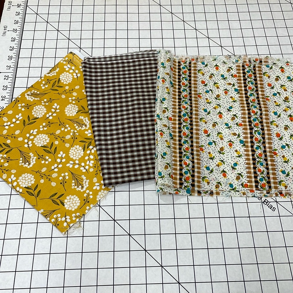 3 pieces vintage fabric remnants, cotton, cotton blend, varying sizes